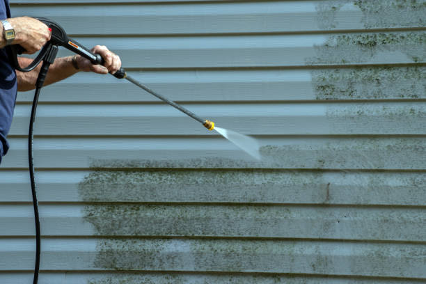 Best Roof Pressure Washing  in Middlefield, OH